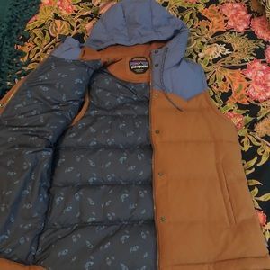 Women’s Patagonia Bivy Hooded Down Vest Large